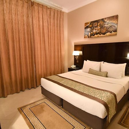Emirates Stars Hotel Apartments Sharjah Esterno foto