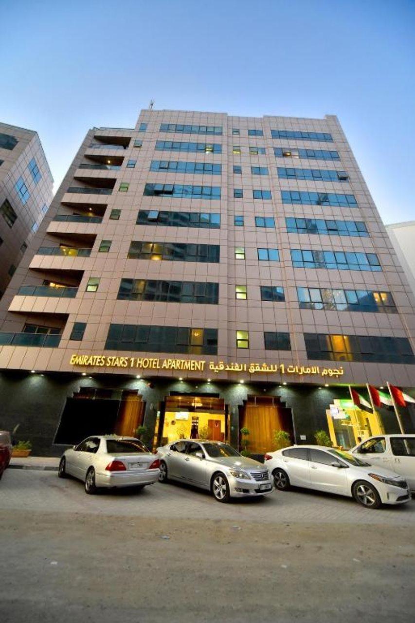 Emirates Stars Hotel Apartments Sharjah Esterno foto