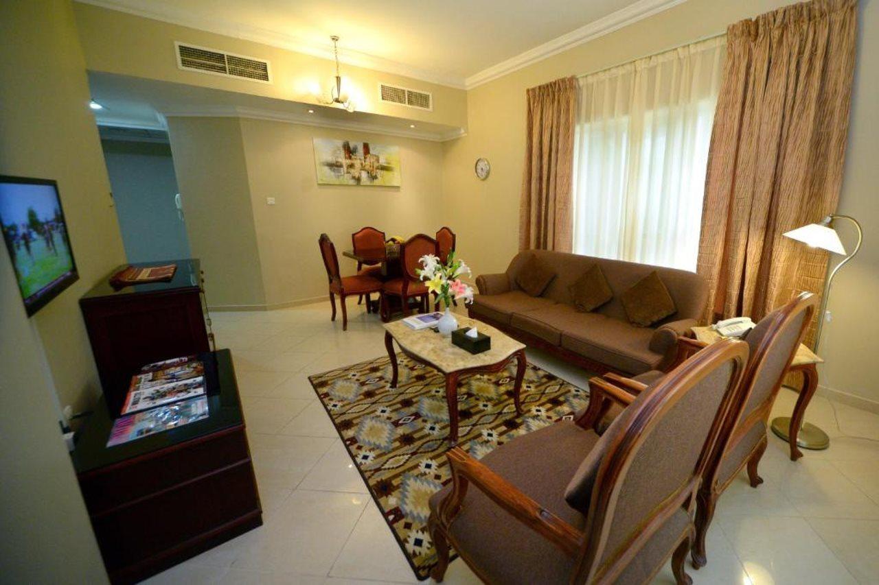 Emirates Stars Hotel Apartments Sharjah Esterno foto
