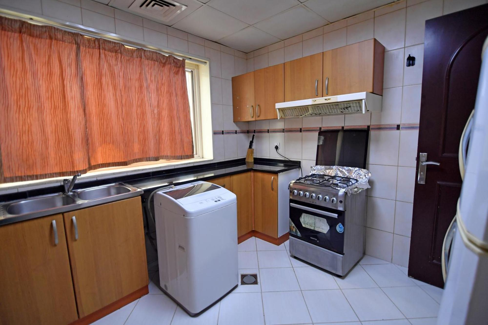 Emirates Stars Hotel Apartments Sharjah Esterno foto