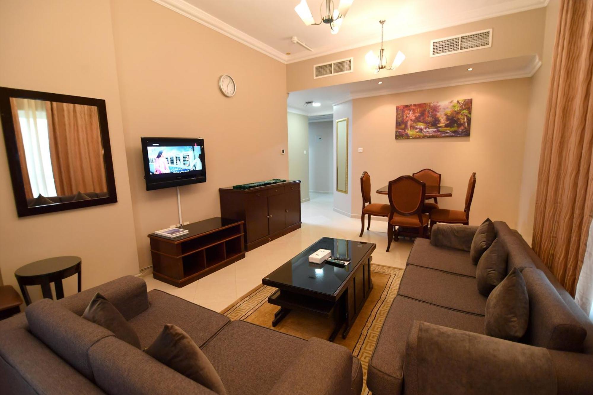 Emirates Stars Hotel Apartments Sharjah Esterno foto