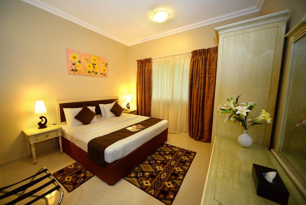 Emirates Stars Hotel Apartments Sharjah Esterno foto